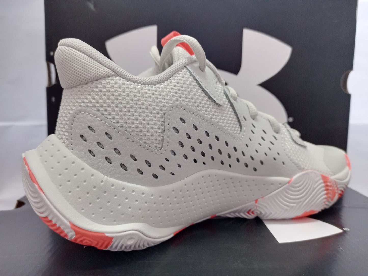 Under Armour Jet '23 GS 'White Clay Misty Purple'