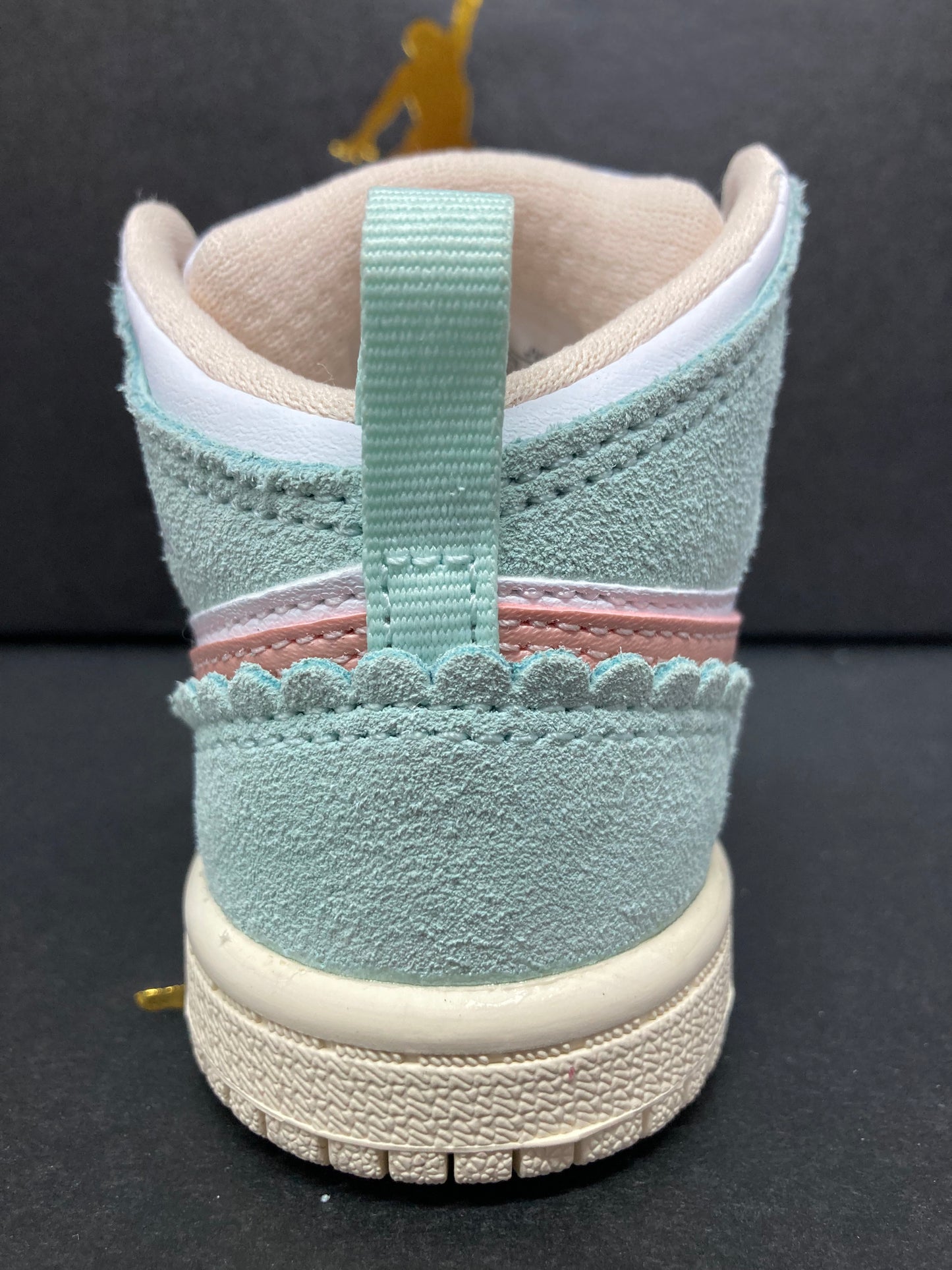 Air Jordan 1 Mid SE TD 'Scalloped Edge'