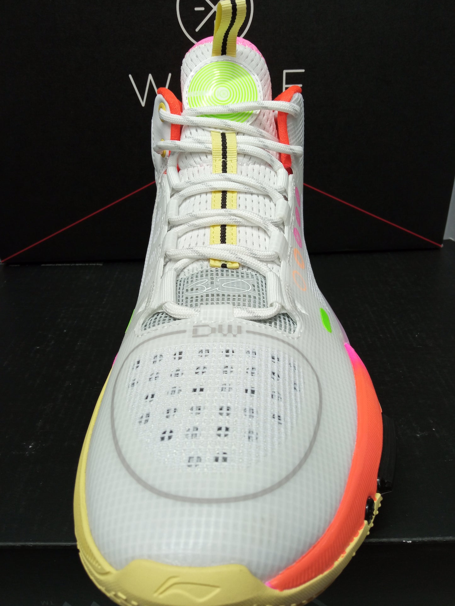 Li-Ning Wade Shadow 4 Blossom