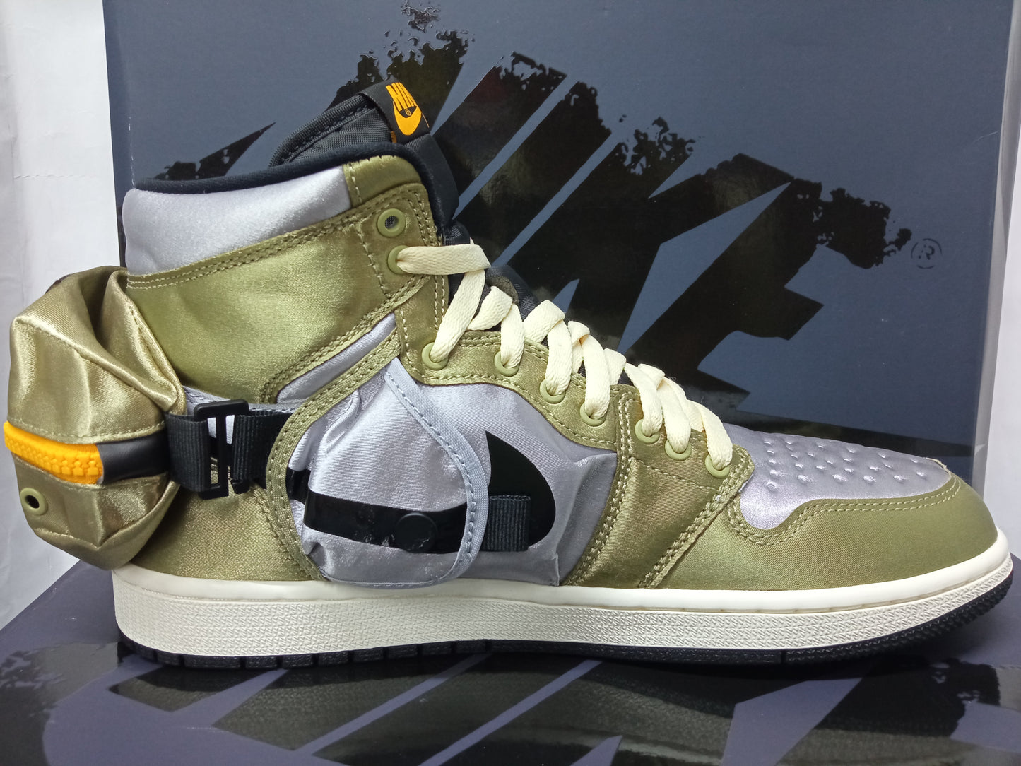 Air Jordan 1 Retro High Utility 'Oliva neutral'