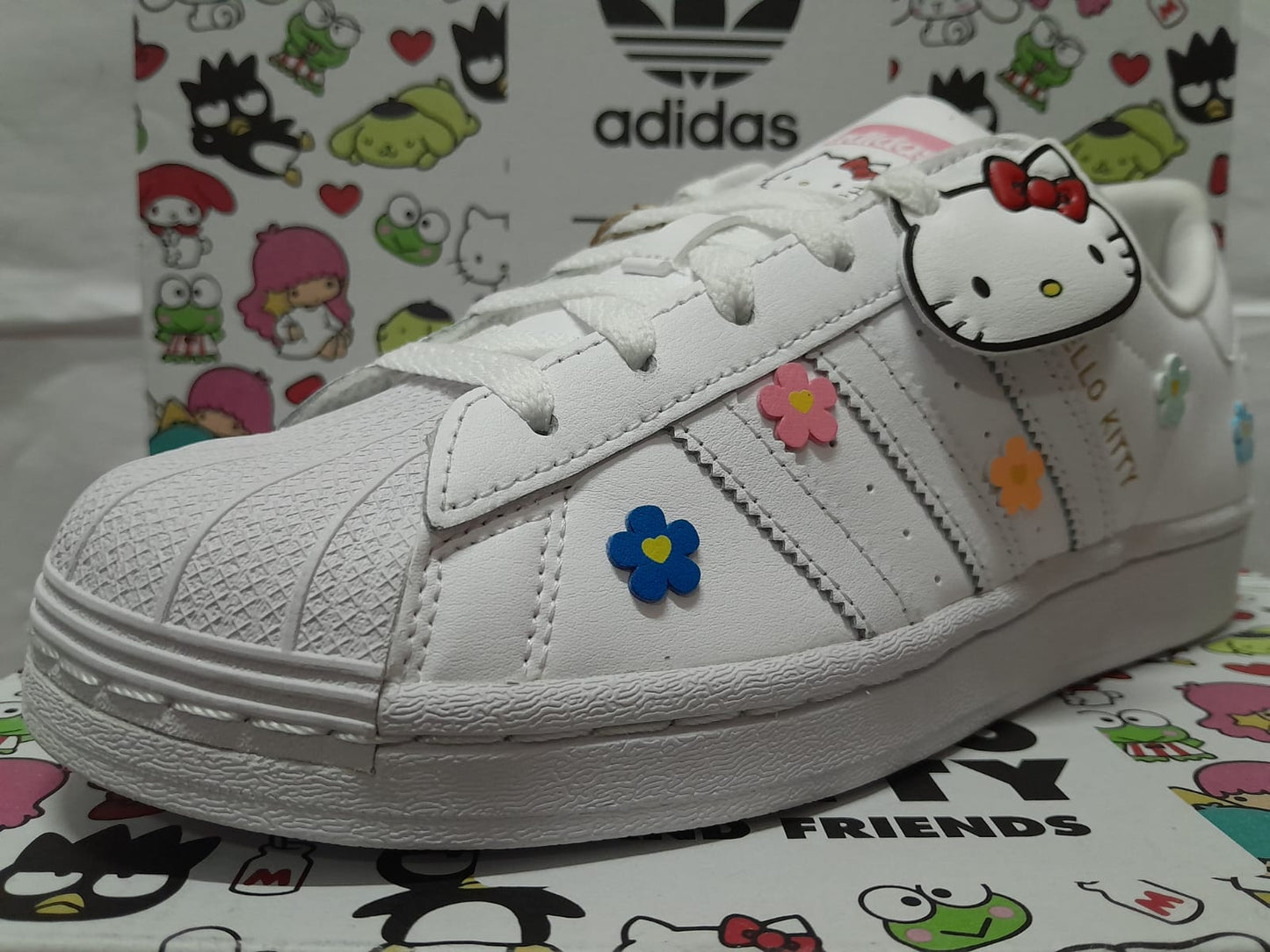 Adidas Superstar J x Hello Kitty 'Colorful Florals'