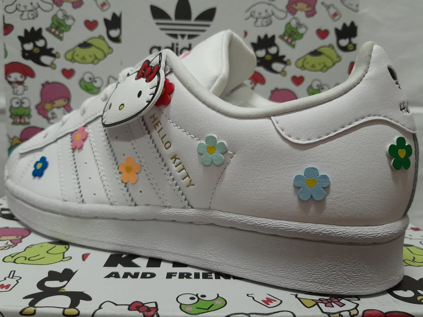Adidas Superstar J x Hello Kitty 'Colorful Florals'