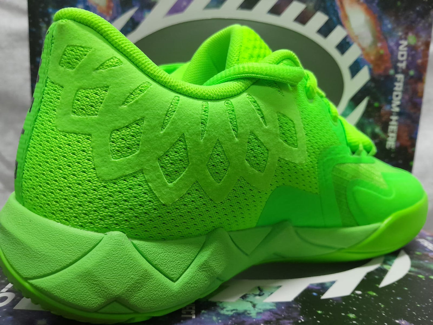 PUMA LAMELO MB.01 Lo 'Volt'