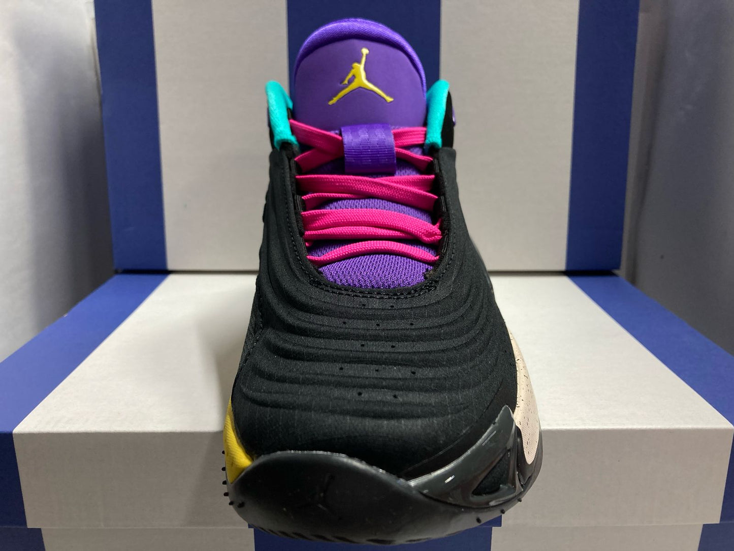 Jordan Luka 3 'Black Hyper Jade Pink'