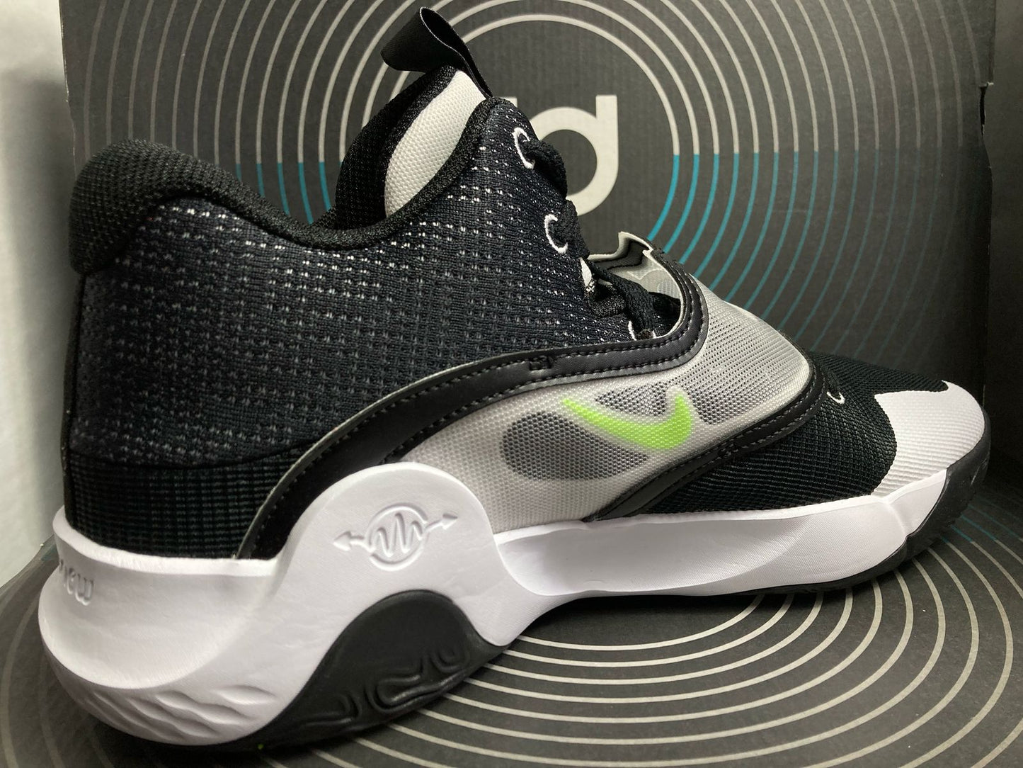 Nike KD Trey 5 X 'Black Volt'