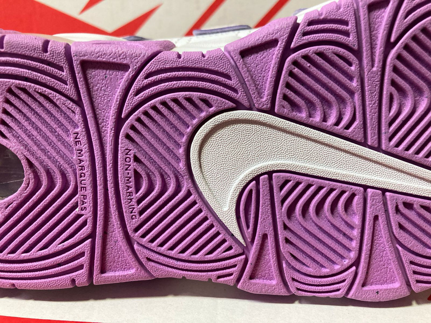Air More Uptempo GS 'White Rush Fuchsia'