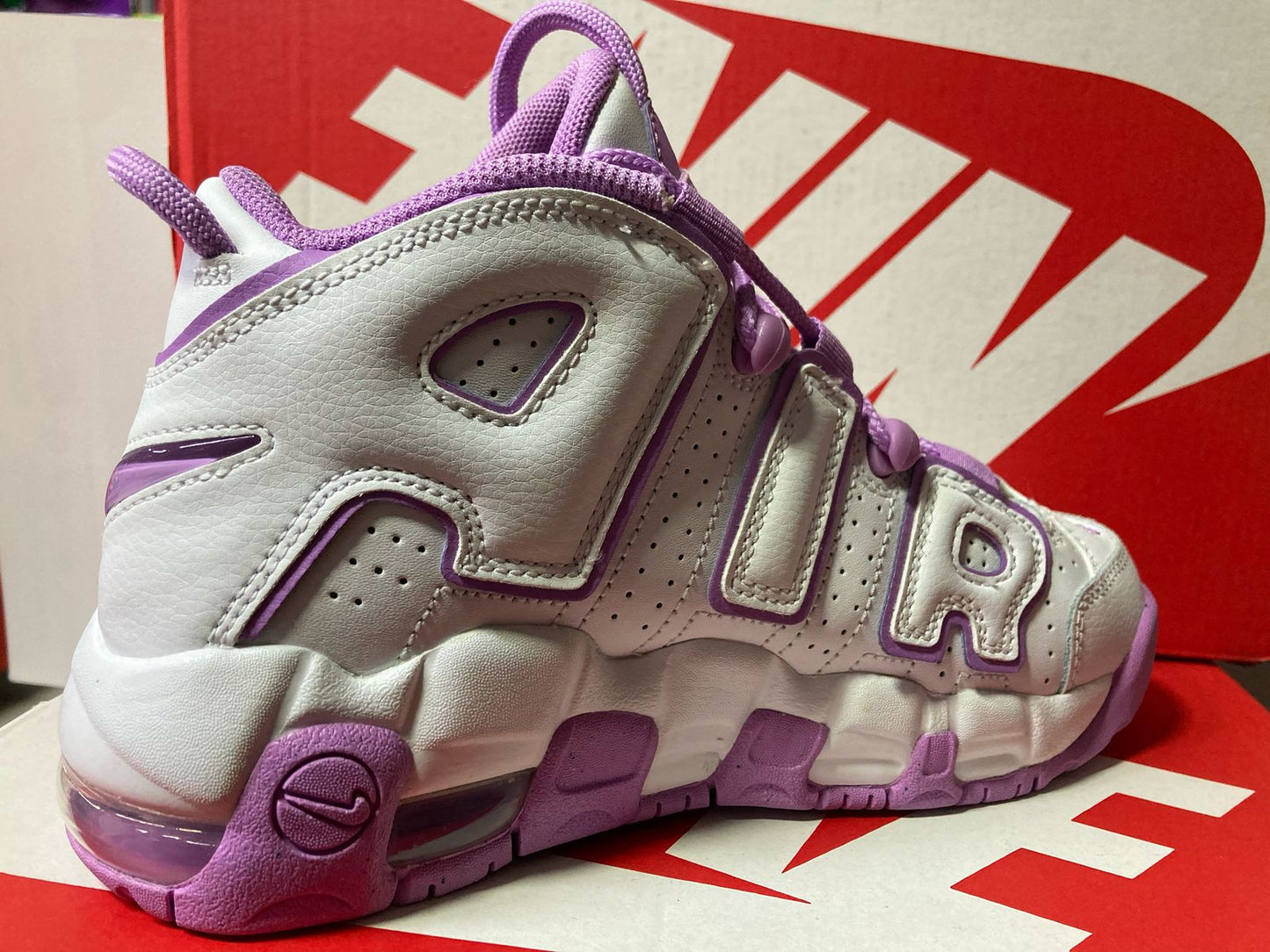 Air More Uptempo GS 'White Rush Fuchsia'