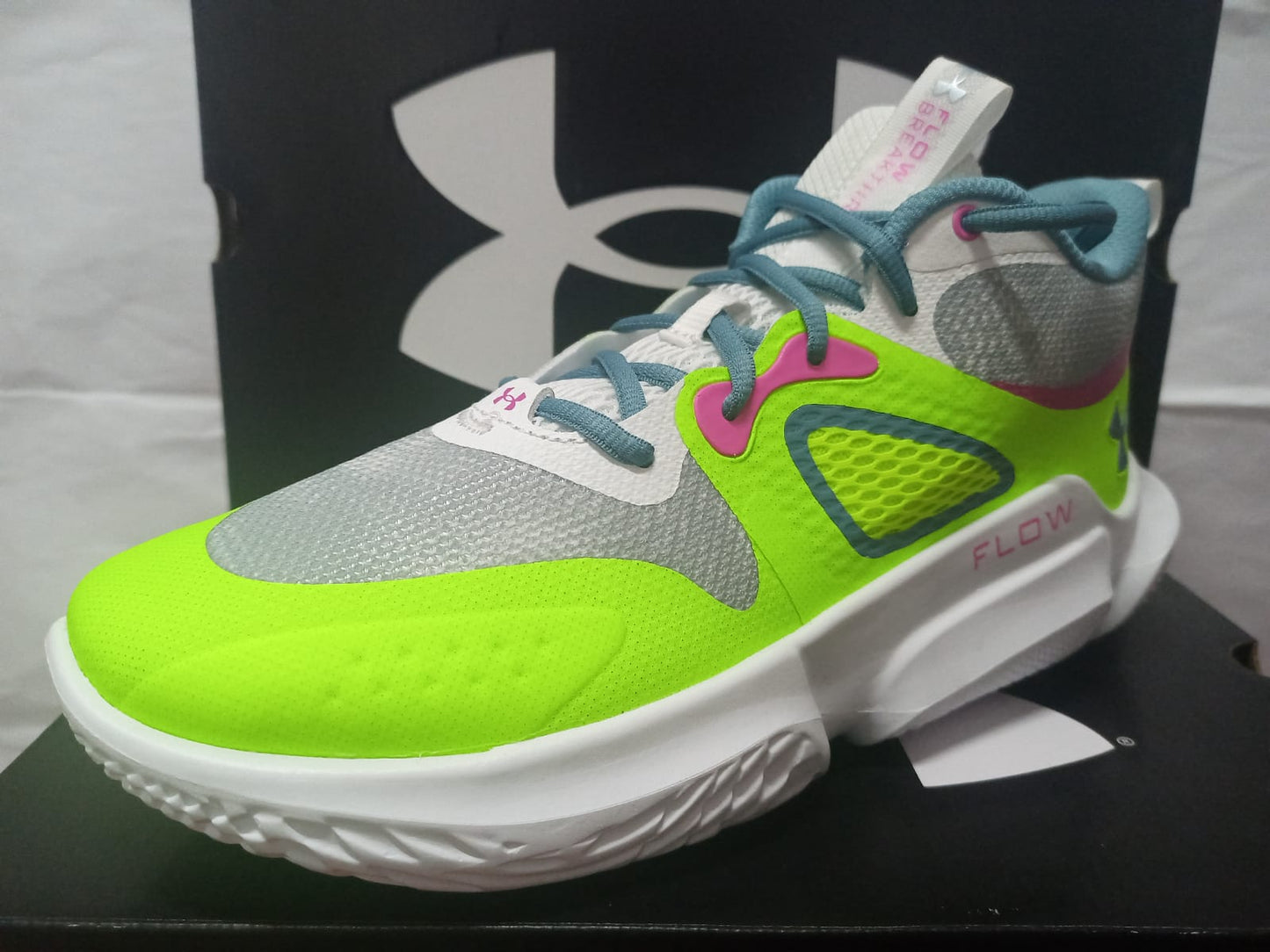 Under Armour Wmns Flow Breakthru 3 'White Lime Surge'
