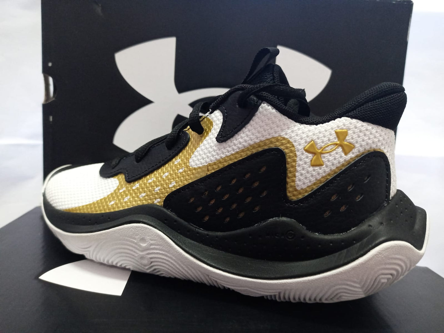 Under Armour Jet '23 GS 'White Black Gold'