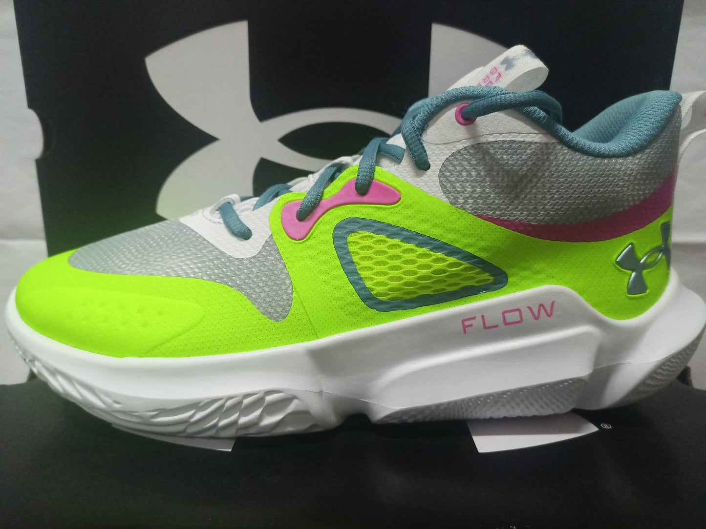 Under Armour Wmns Flow Breakthru 3 'White Lime Surge'
