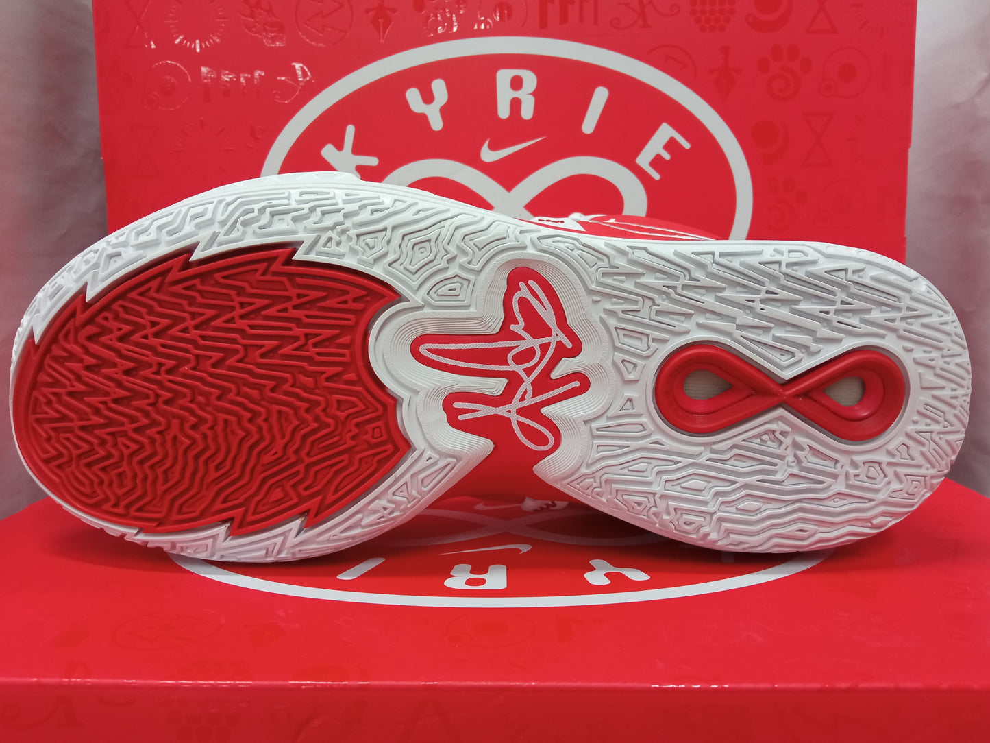 Nike Kyrie Infinity TB 'University Red'