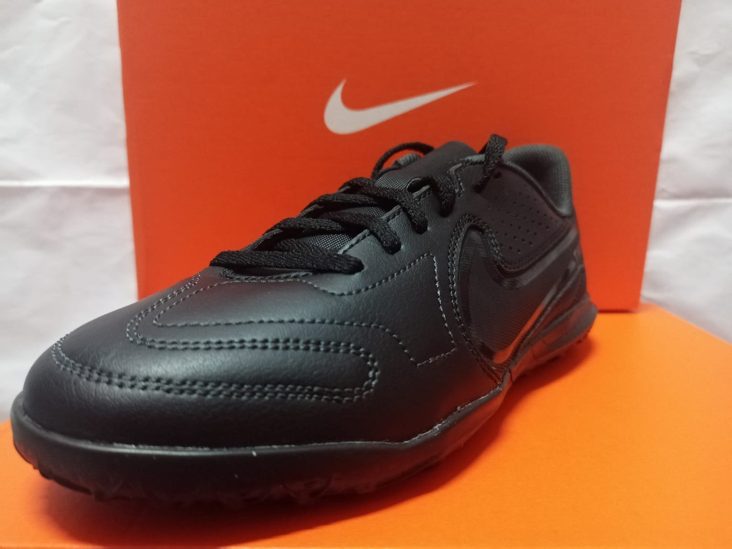 Nike Tiempo Legend 9 Club TF GS Black White