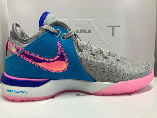 Nike Zoom LeBron NXXT Gen '1984'