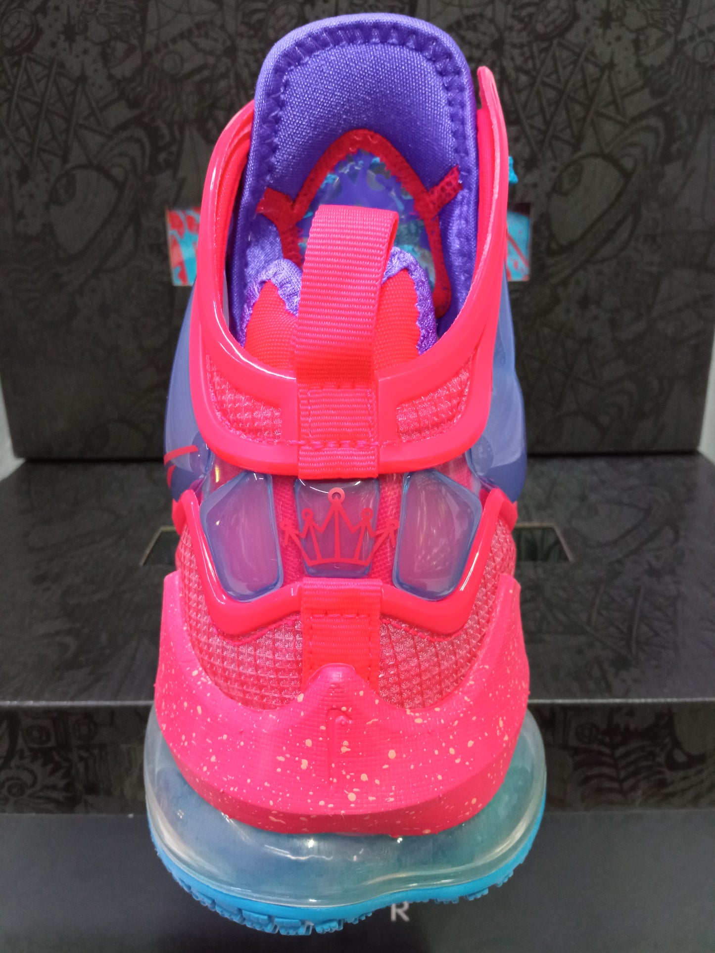 Nike LeBron 19 ''King's Crown'' – La Casa del Basquet