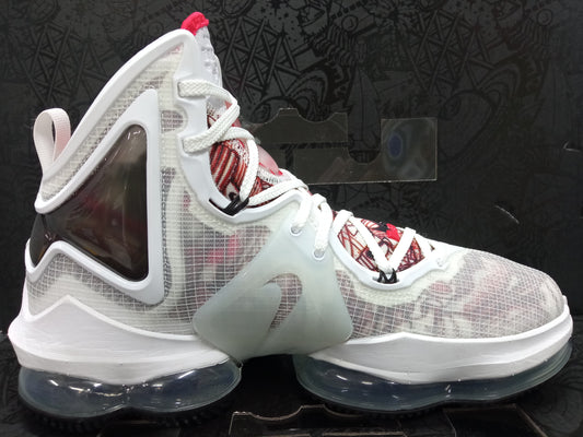 Nike LeBron 19 'Sketch'